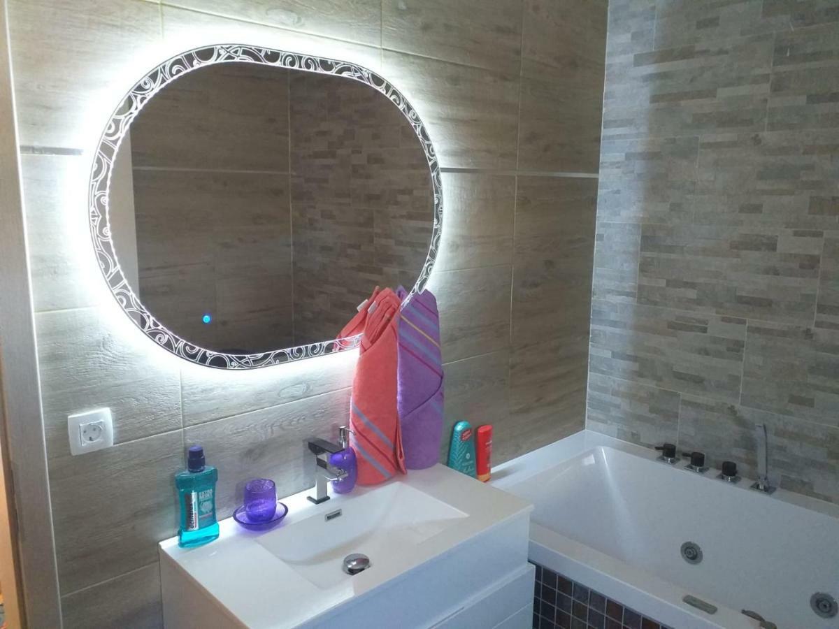 Villa Absolute Privacy Новиград Екстериор снимка